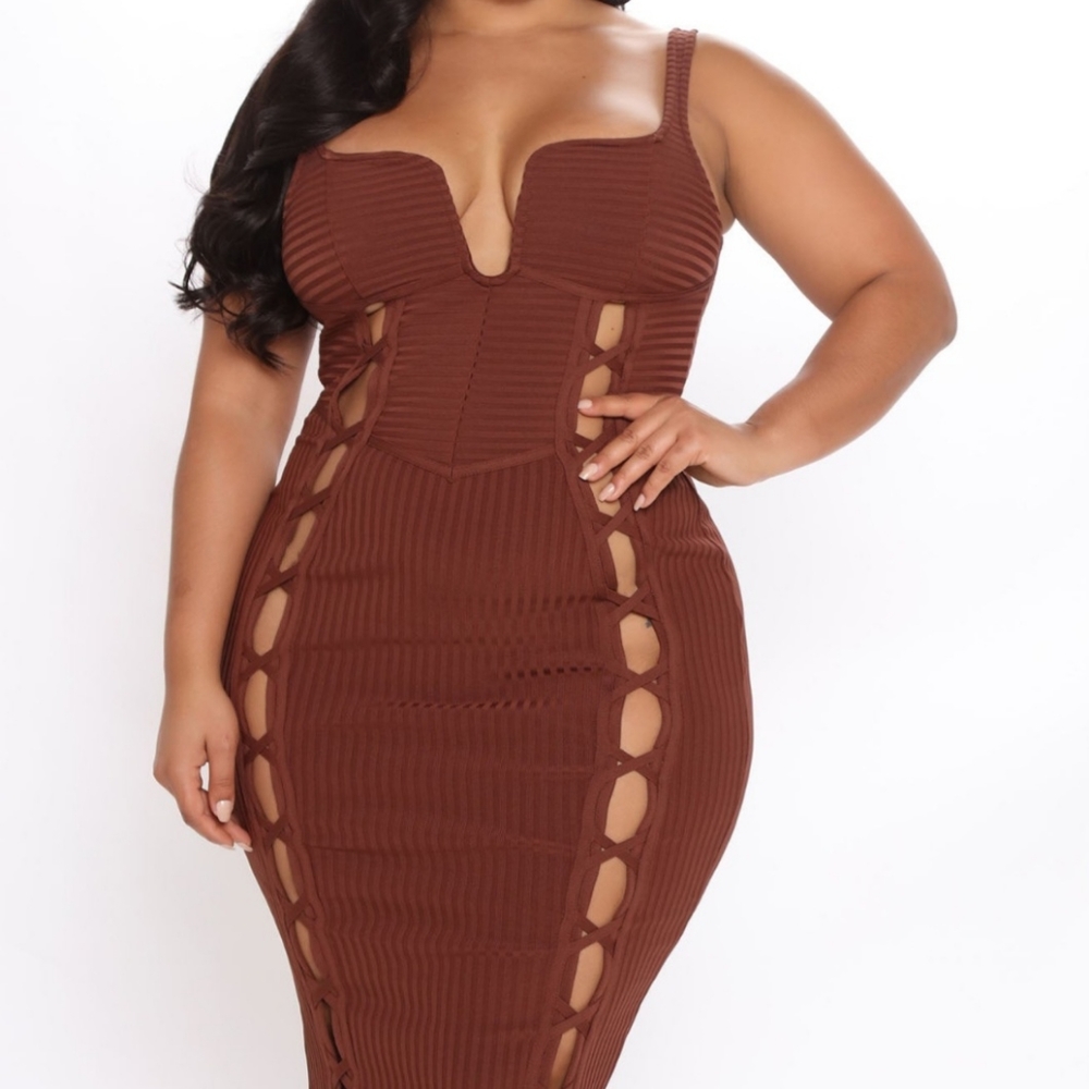 Fashion Nova Brown Maxi Dress